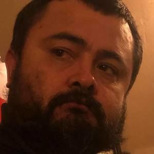 Meet your Posher, Adrian